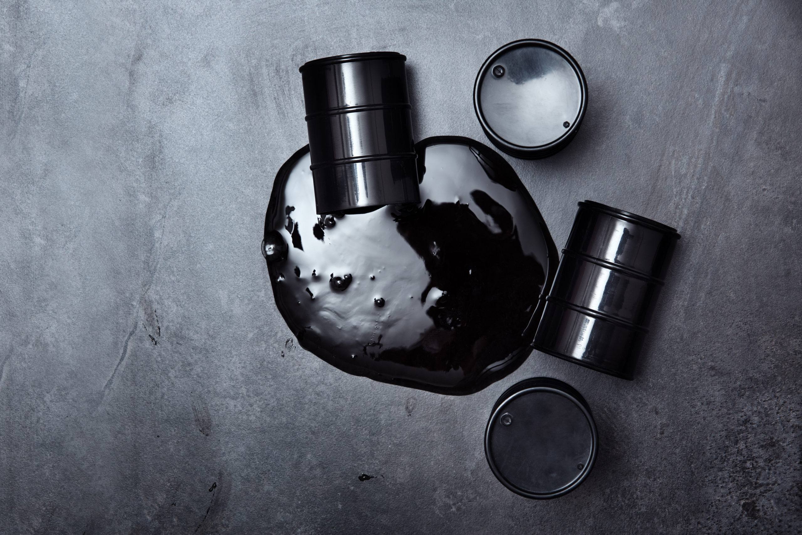 The tight supply remained to pressure crude oil prices